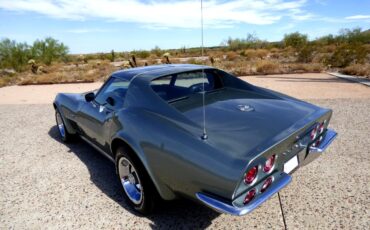 Chevrolet-Corvette-1972-American-Muscle-Car-7