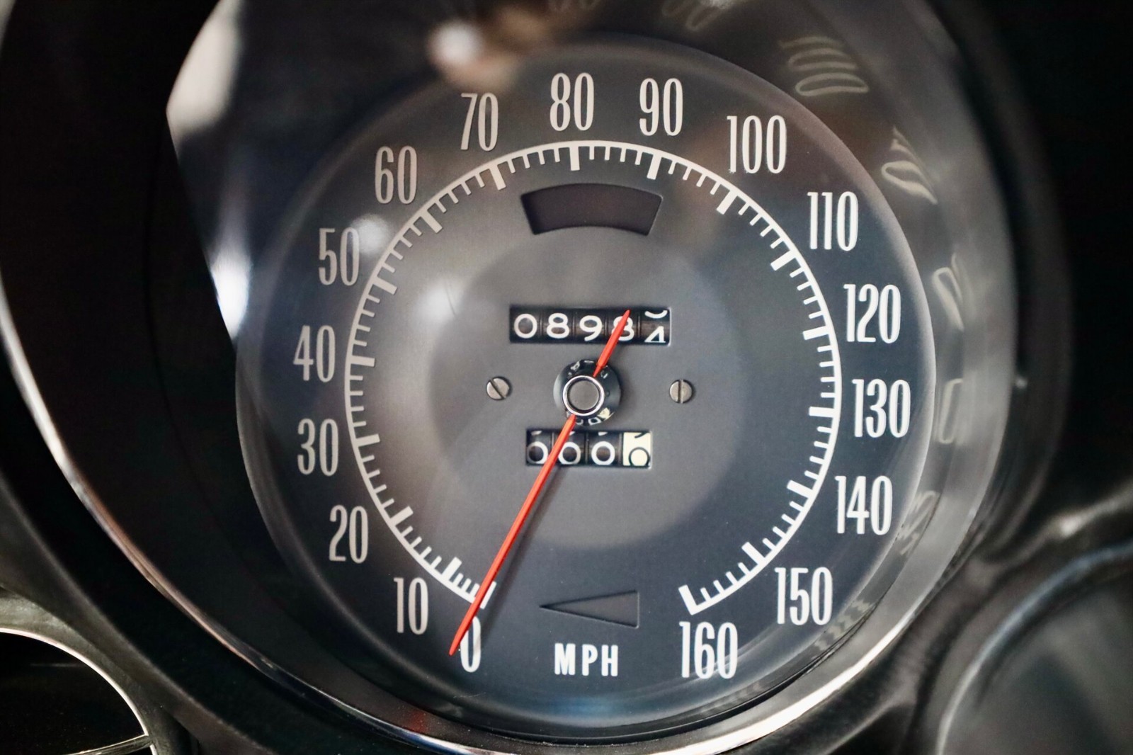 Chevrolet-Corvette-1972-Convertible-13