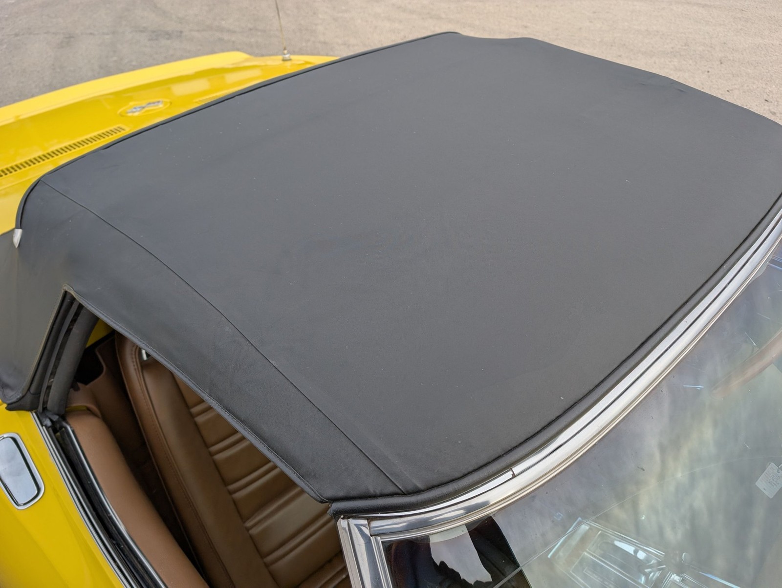 Chevrolet-Corvette-1972-Convertible-21