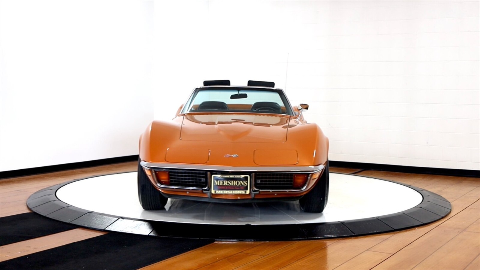 Chevrolet-Corvette-1972-Convertible-21