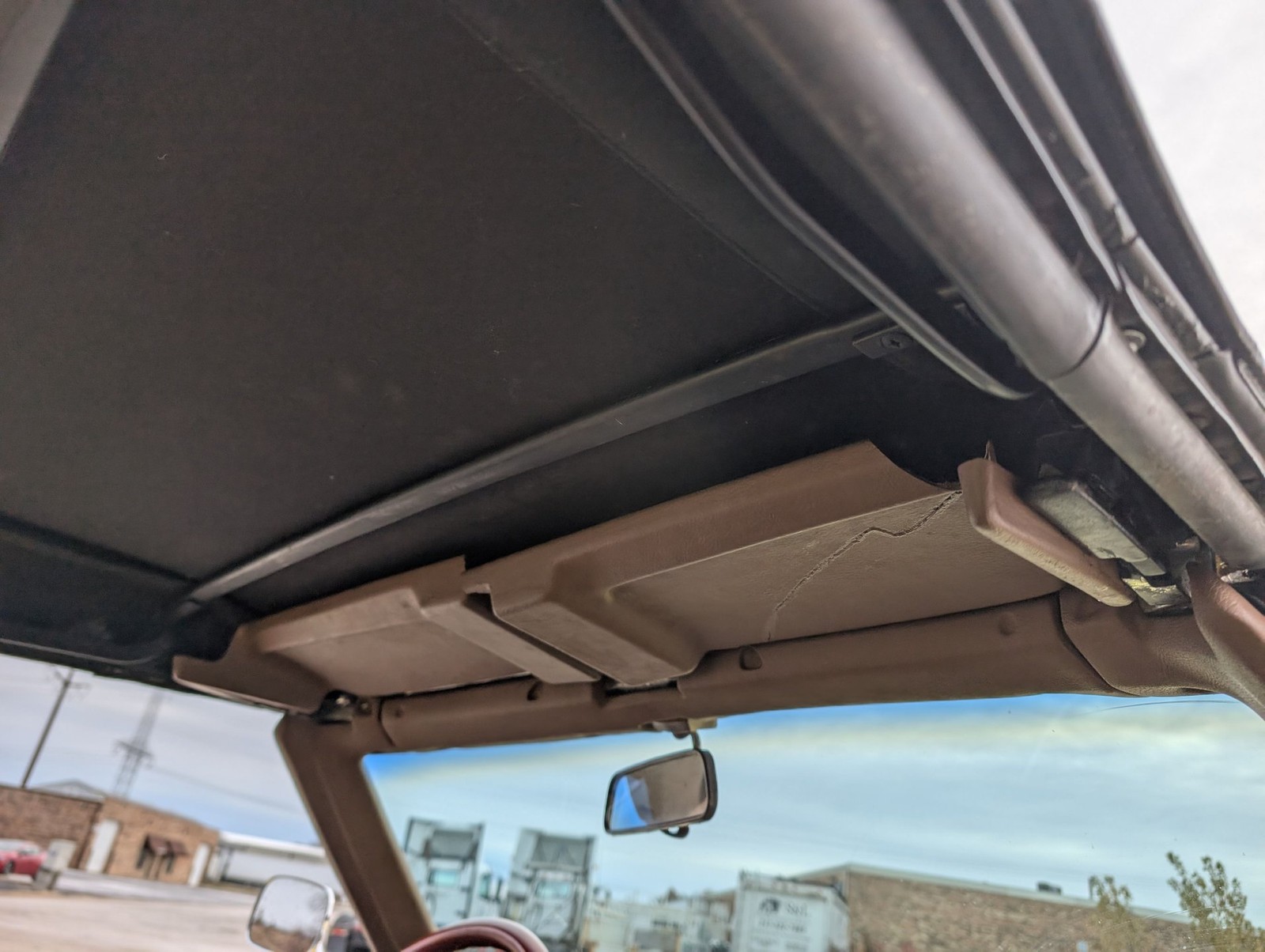 Chevrolet-Corvette-1972-Convertible-23