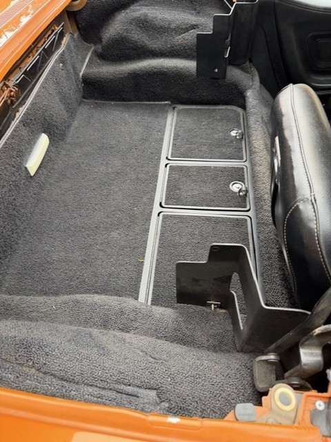 Chevrolet-Corvette-1972-Convertible-32