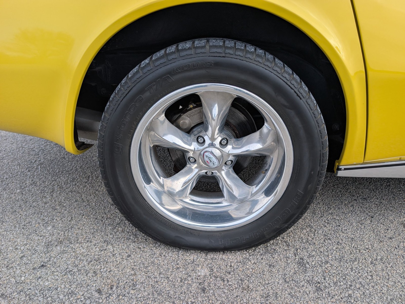 Chevrolet-Corvette-1972-Convertible-4