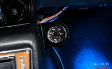 Chevrolet-Corvette-1972-Coupe-23