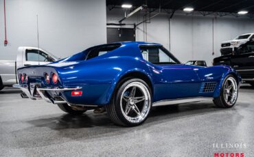 Chevrolet-Corvette-1972-Coupe-4