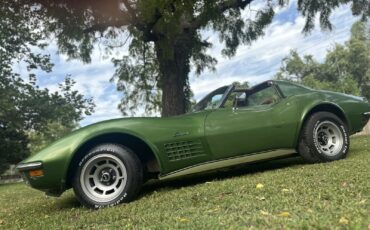 Chevrolet-Corvette-1972-Coupe