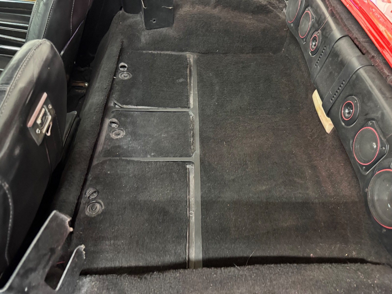 Chevrolet-Corvette-1973-10