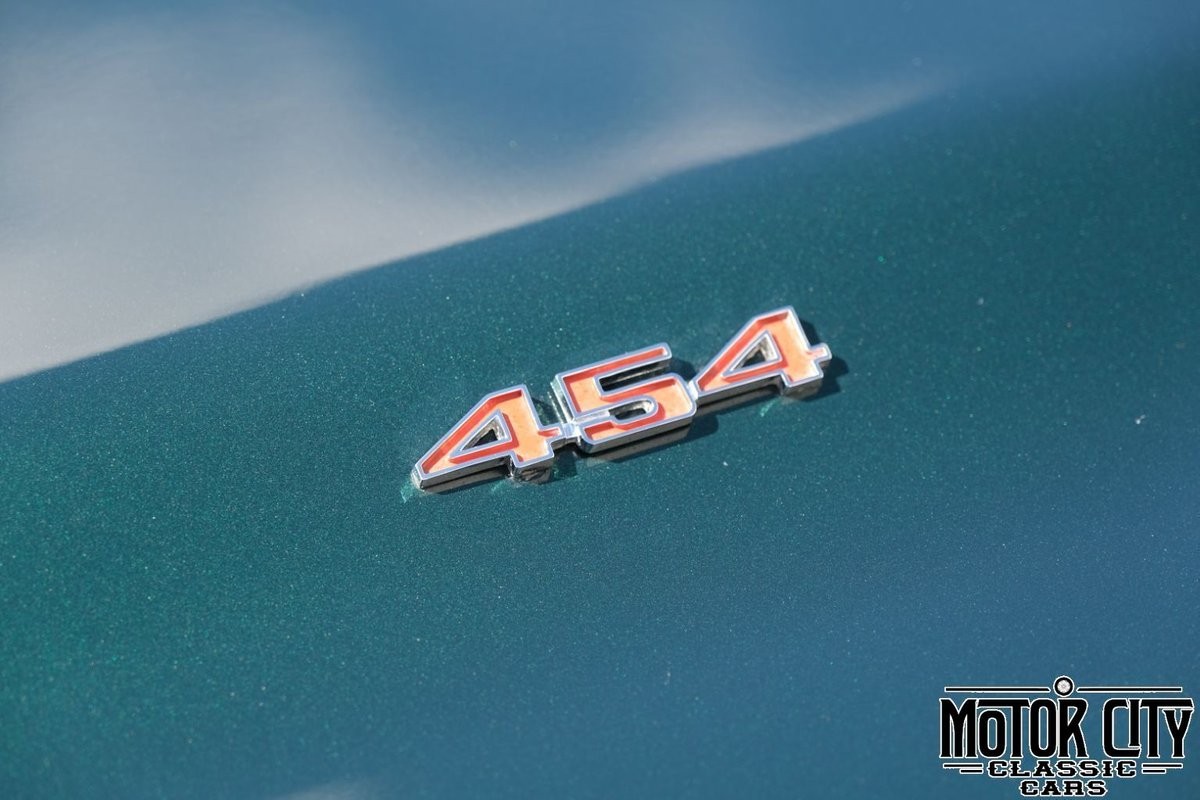 Chevrolet-Corvette-1973-14