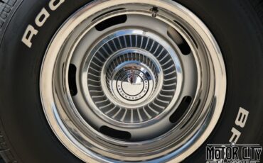 Chevrolet-Corvette-1973-16