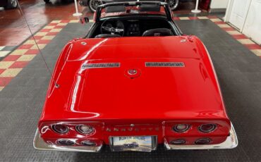 Chevrolet-Corvette-1973-18