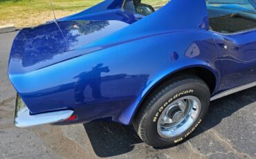 Chevrolet-Corvette-1973-19