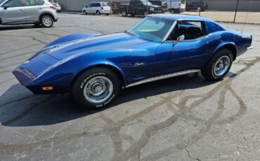 Chevrolet-Corvette-1973-2