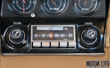 Chevrolet-Corvette-1973-24