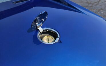 Chevrolet-Corvette-1973-26