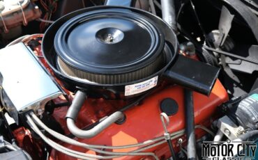 Chevrolet-Corvette-1973-28