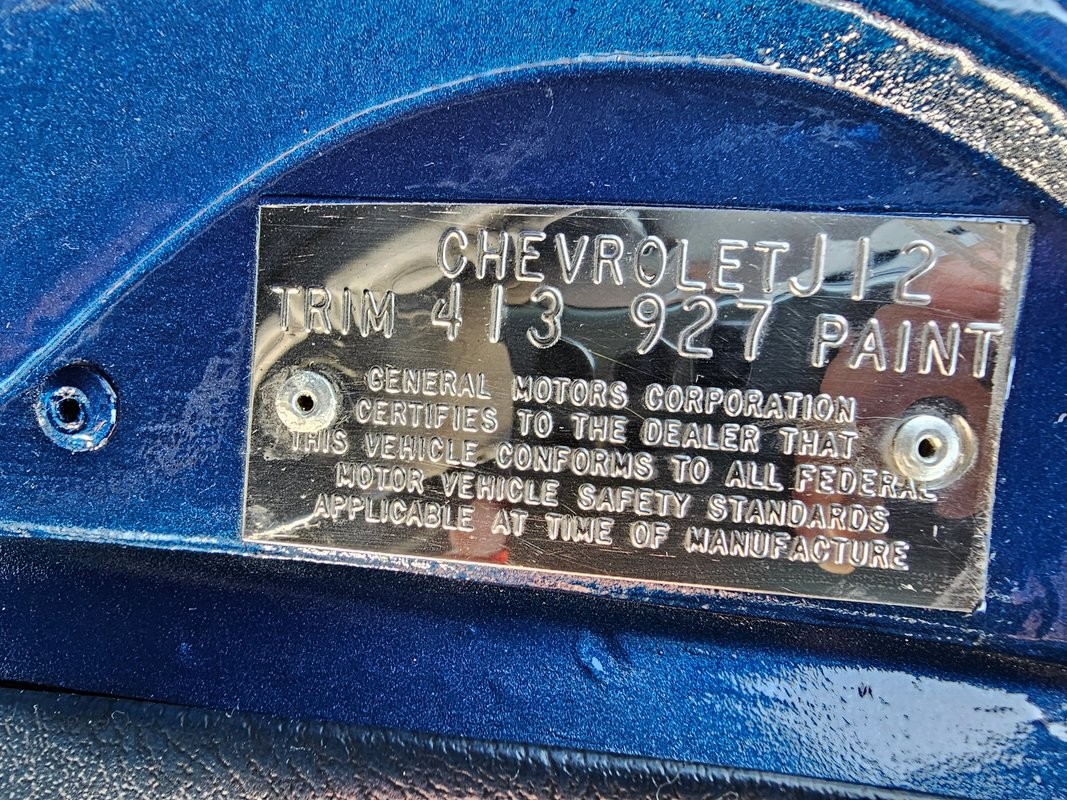Chevrolet-Corvette-1973-31