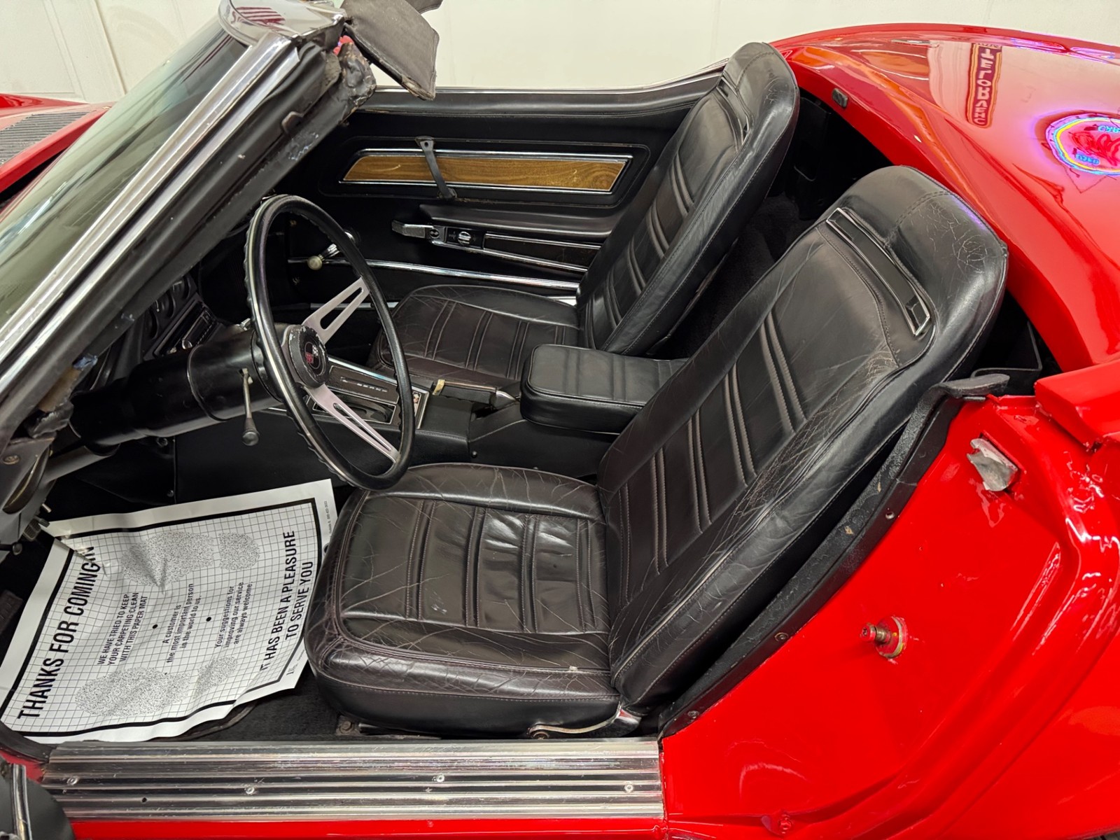 Chevrolet-Corvette-1973-34