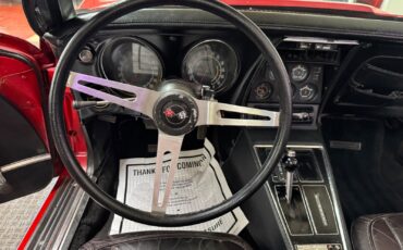 Chevrolet-Corvette-1973-36