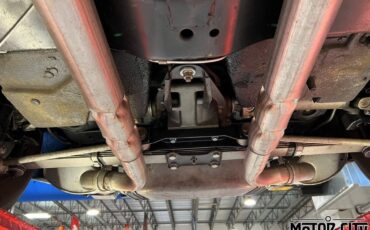 Chevrolet-Corvette-1973-38