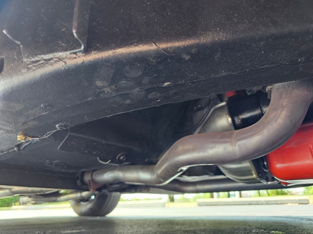 Chevrolet-Corvette-1973-38