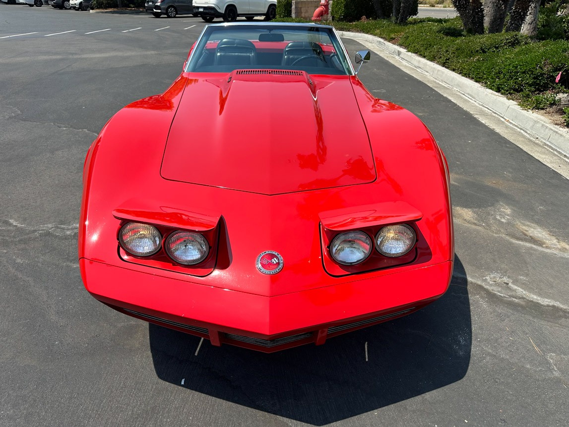 Chevrolet-Corvette-1973-Classic-Car-14
