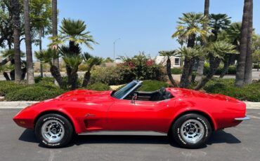 Chevrolet-Corvette-1973-Classic-Car-4