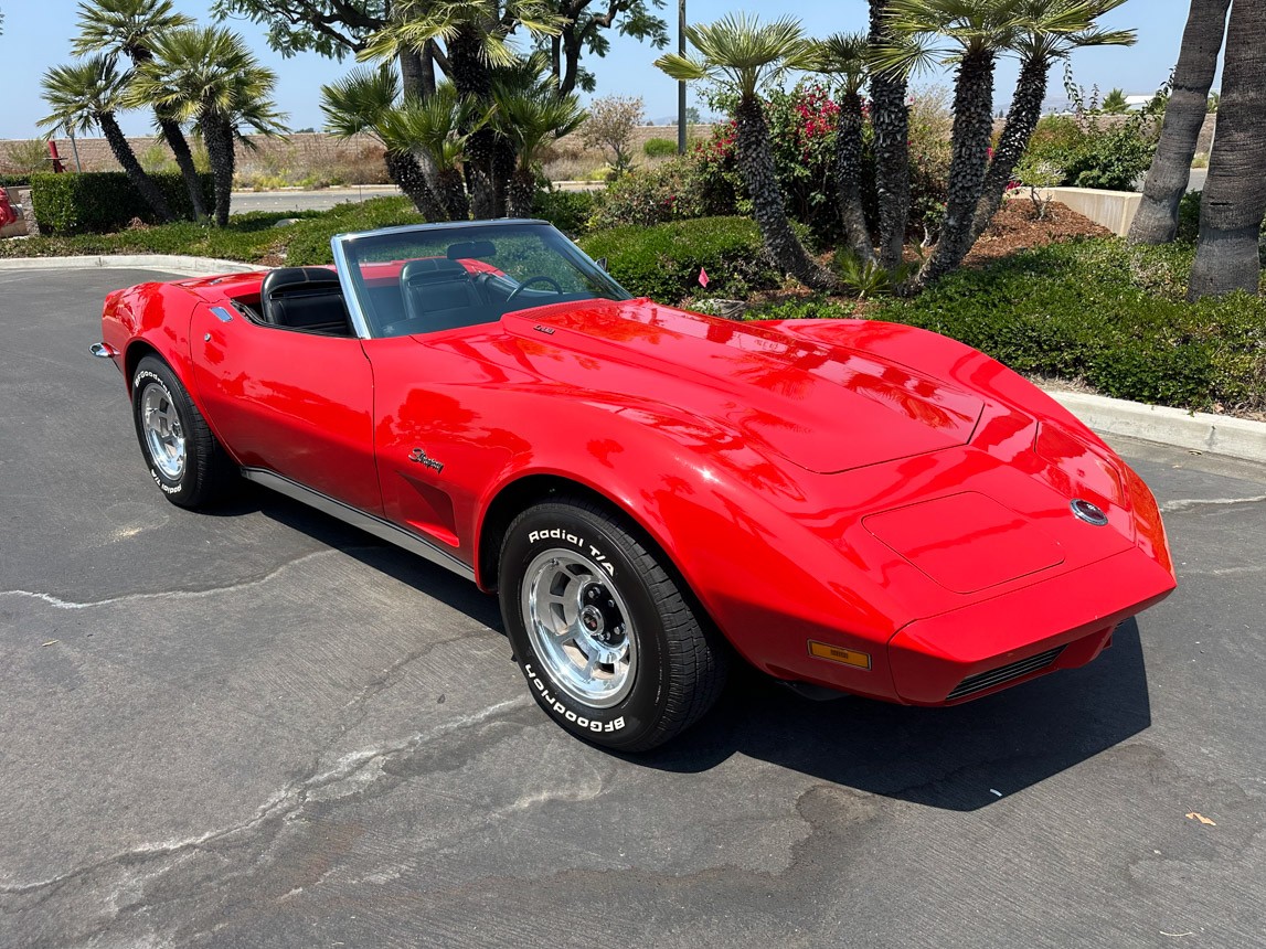 Chevrolet-Corvette-1973-Classic-Car-7