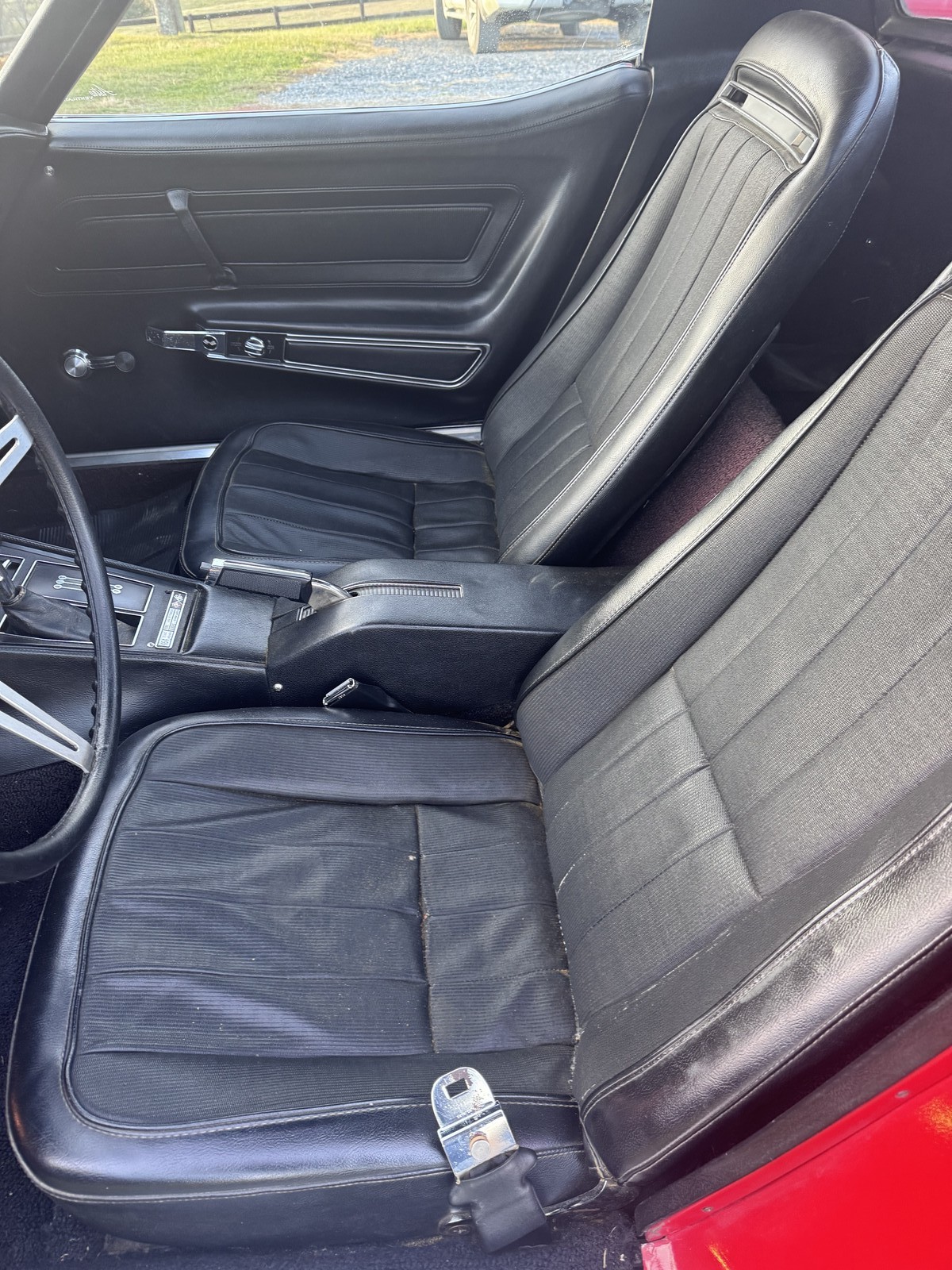 Chevrolet-Corvette-1973-Coupe-14