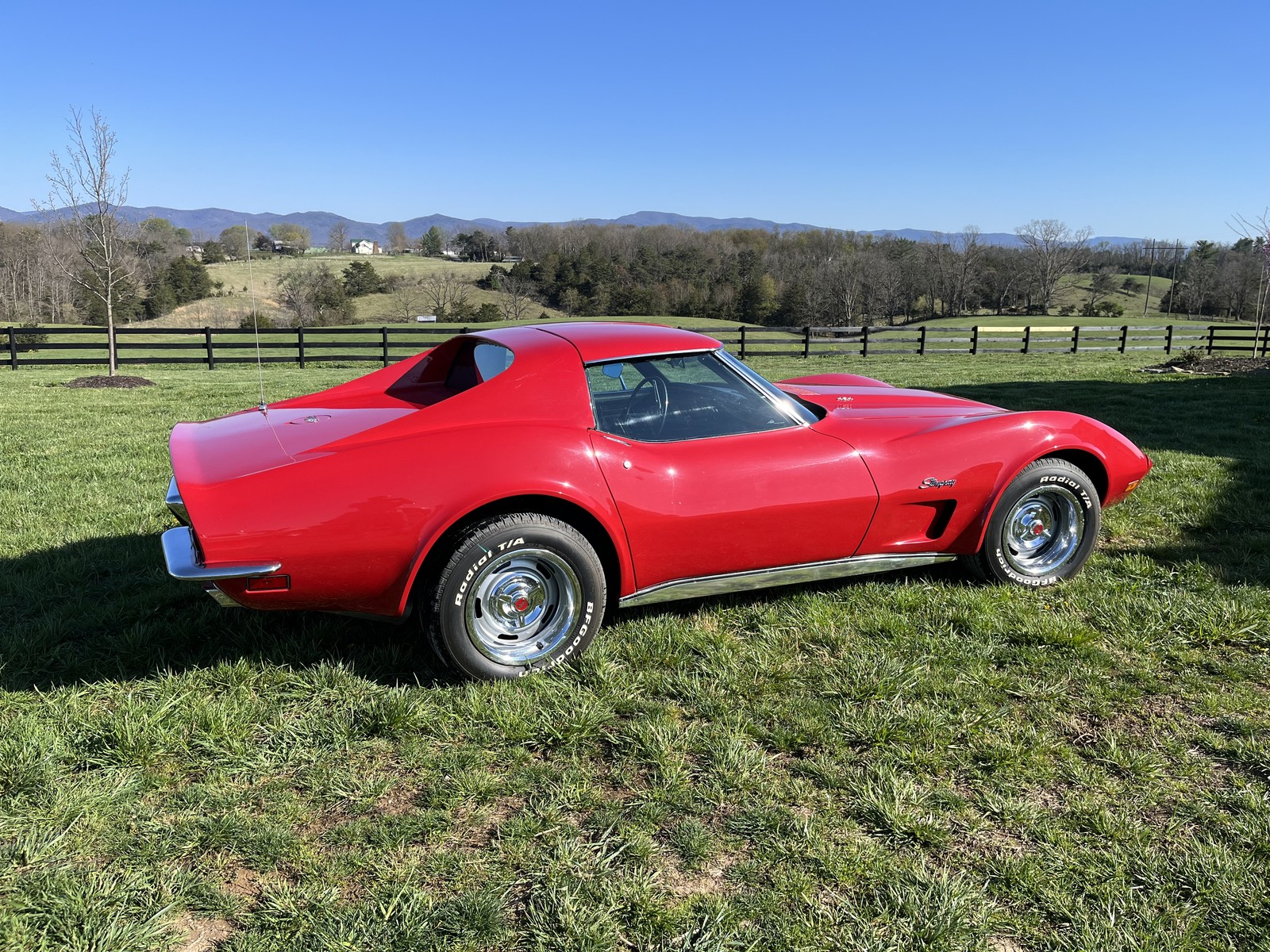 Chevrolet-Corvette-1973-Coupe-28