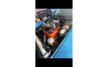 Chevrolet-Corvette-1973-Le-Mans-blue-Black-10