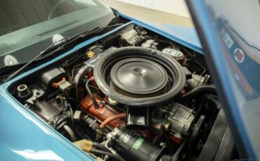 Chevrolet-Corvette-1974-Coupe-13