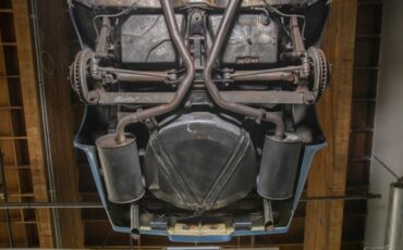 Chevrolet-Corvette-1974-Coupe-17