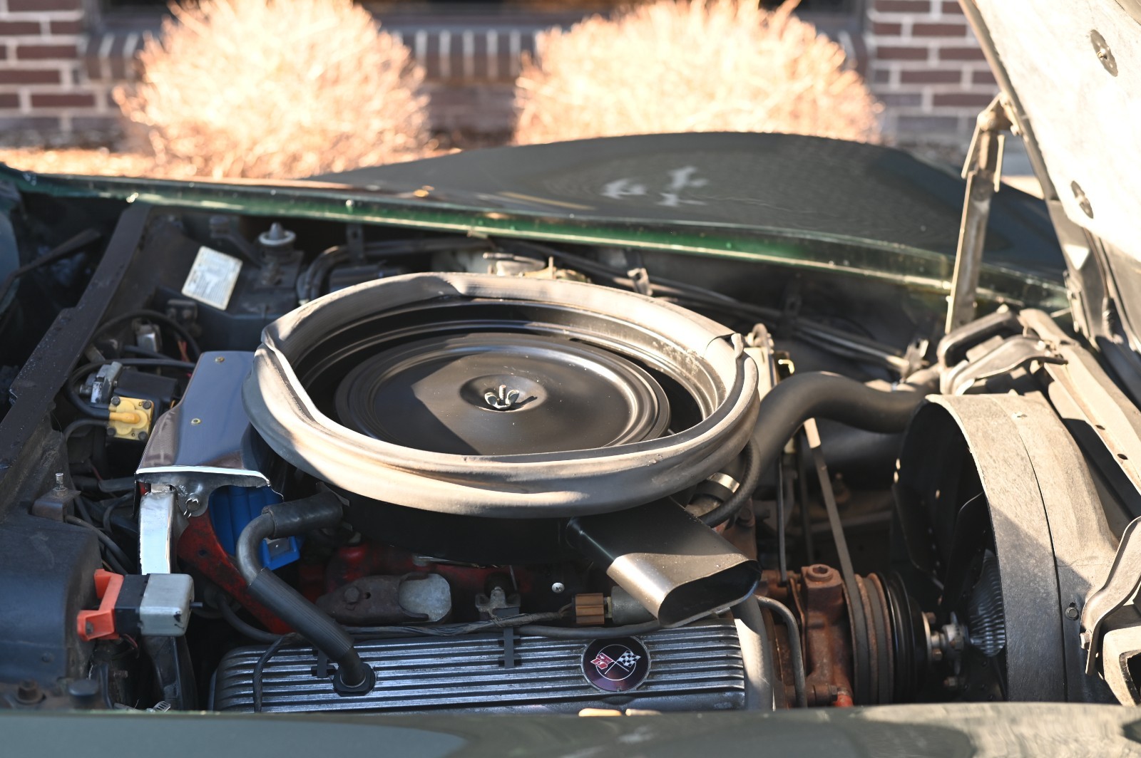 Chevrolet-Corvette-1974-Coupe-18