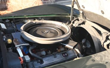 Chevrolet-Corvette-1974-Coupe-19