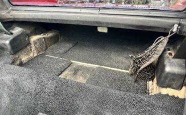 Chevrolet-Corvette-1975-17