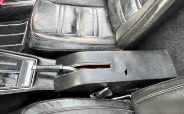 Chevrolet-Corvette-1975-18