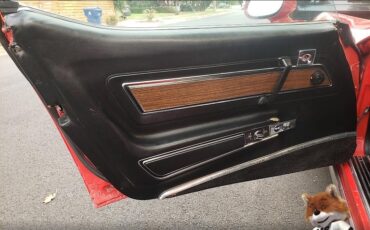 Chevrolet-Corvette-1975-Coupe-13