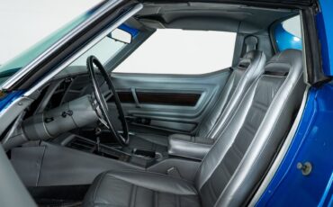 Chevrolet-Corvette-1975-Coupe-20