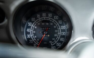 Chevrolet-Corvette-1975-Coupe-25