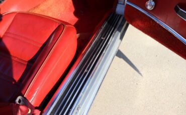 Chevrolet-Corvette-1976-24