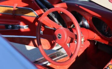 Chevrolet-Corvette-1976-36