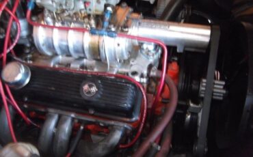 Chevrolet-Corvette-1976-Convertible-11