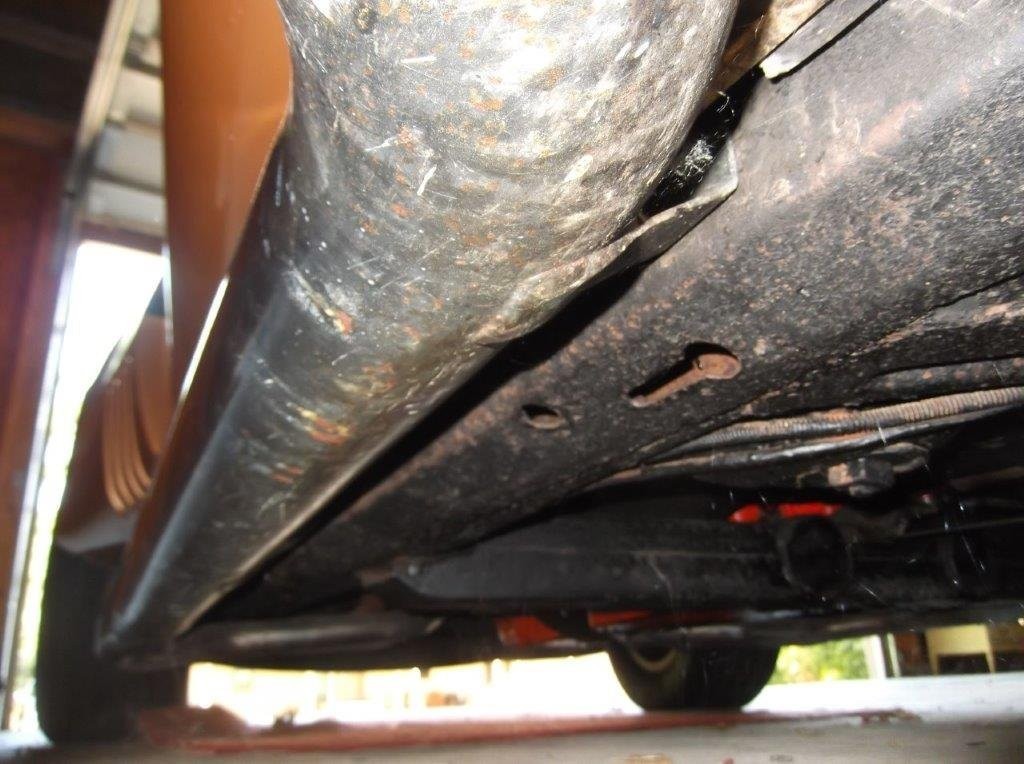 Chevrolet-Corvette-1976-Convertible-13