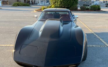 Chevrolet-Corvette-1976-Coupe-1
