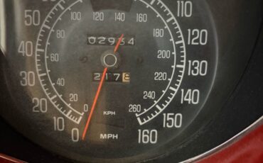 Chevrolet-Corvette-1976-Coupe-10