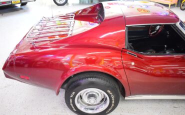 Chevrolet-Corvette-1976-Other-6