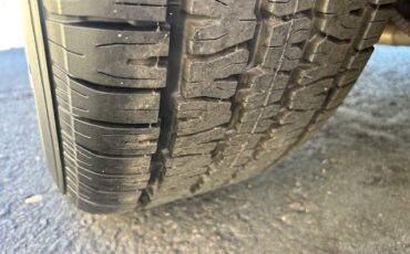 Chevrolet-Corvette-1977-Coupe-11