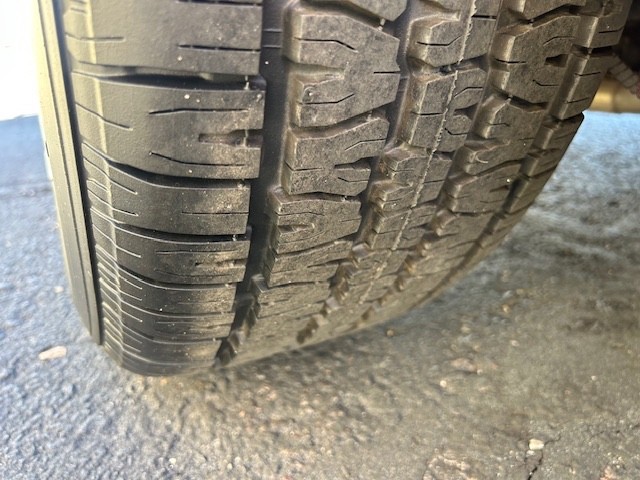 Chevrolet-Corvette-1977-Coupe-11