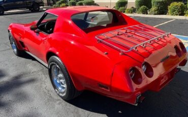 Chevrolet-Corvette-1977-Coupe-3