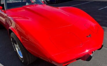 Chevrolet-Corvette-1977-Coupe-6